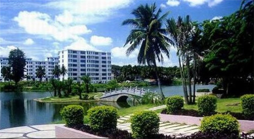 鲜火根老火锅加盟挣钱吗，怎么加盟鲜火根老火锅开店